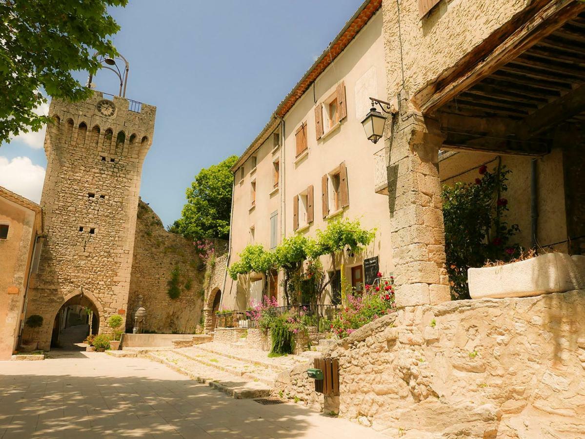 Chateau Des Gipieres Bij De Mont Ventoux Montbrun-les-Bains Zewnętrze zdjęcie